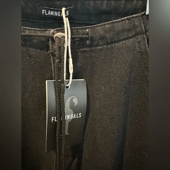 Flamingals Wide Leg Drawstring Waist Black Jeans Size Large NWT - Picture 3 of 5